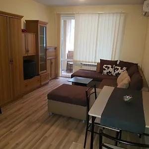 Apartment Pirotska Gn / Free Garage, Sofia