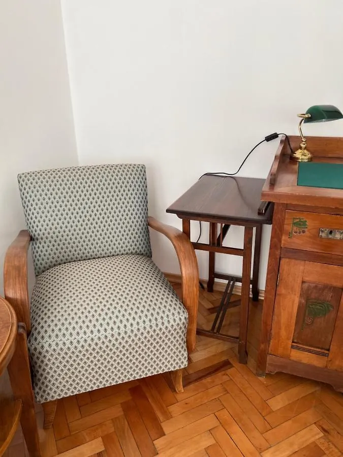 סופיה Apartment August 11